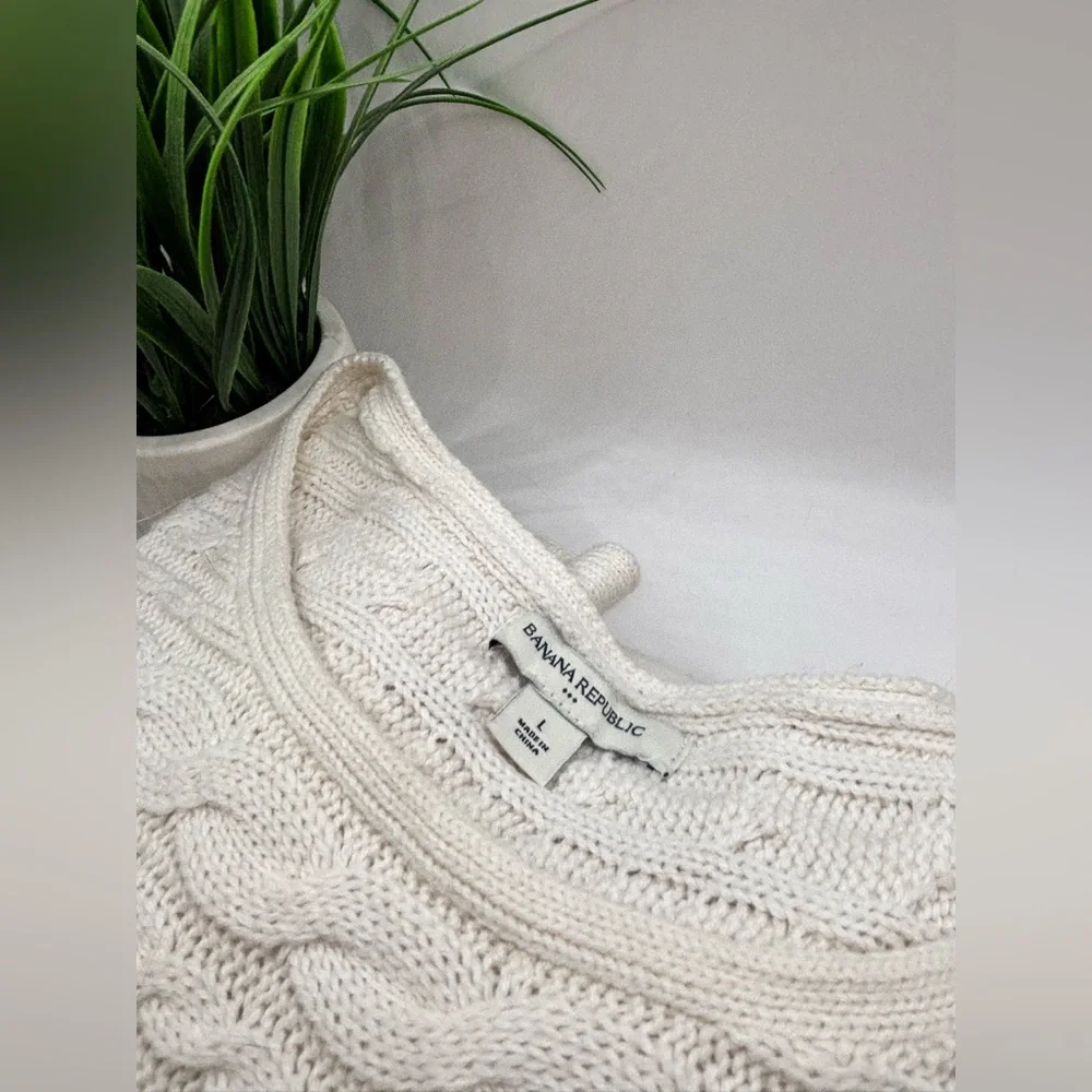 Banana Republic Women's Soft Cream Cable Knit Cowl Neck Sweater LARGE - Picture 1 of 7